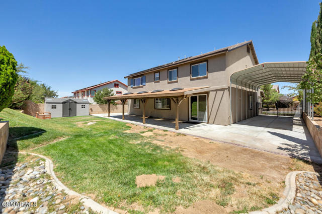 42333 Highland Court, Lancaster CA: https://media.crmls.org/mediaz/e1386eb0-2fb9-44c3-9c2b-72a106f7d2f6.jpg