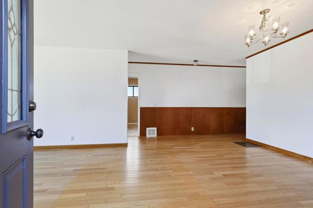 2081 Rollingwood Drive, San Bruno CA: https://media.crmls.org/mediaz/e13a4f70-e541-4958-a7ab-6cd089a2ccca.jpg