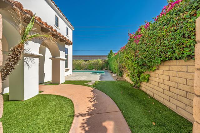 378 Terra Vita, Palm Springs, CA 92262