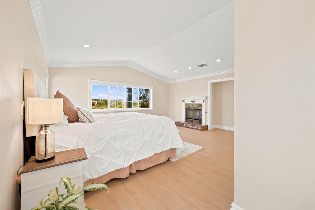 7738 Madrilena Way - photo 20