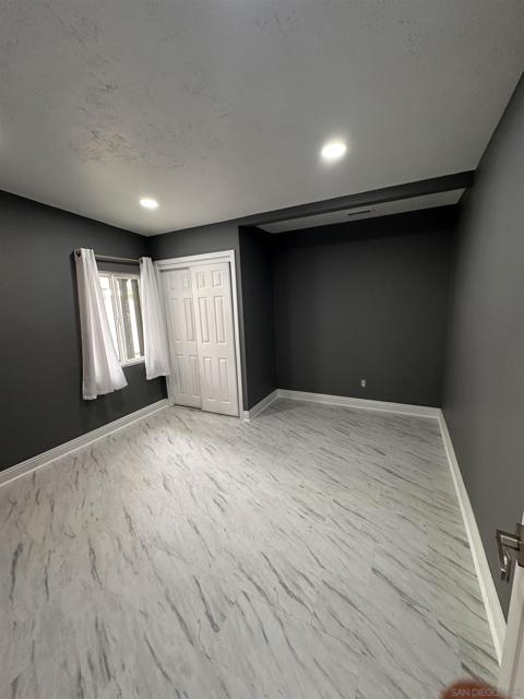 736 Jewell Drive, San Diego CA: https://media.crmls.org/mediaz/e13ce373-1e59-4d53-a59f-10a8ab8d0748.jpg