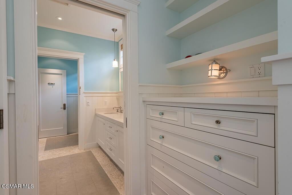 MLS #226003995 image #23