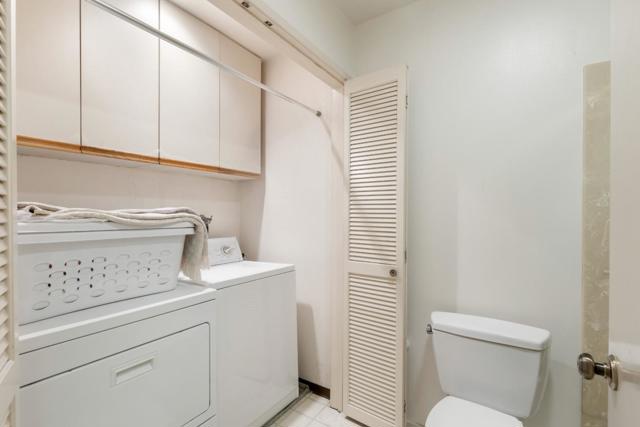 780 Sea Spray Lane, Foster City CA: https://media.crmls.org/mediaz/e13dd1fe-136c-4d72-96a3-bb76b18a3ac9.jpg