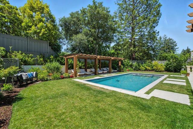 830 Bromfield Road, San Mateo CA: https://media.crmls.org/mediaz/e13f9068-952f-4813-b889-910b5e308e28.jpg