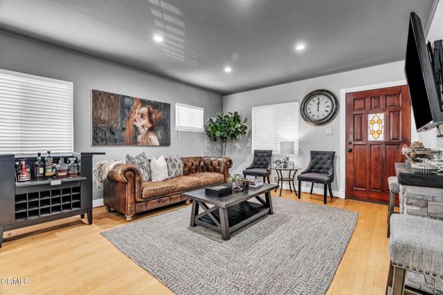 1455 E California Avenue, Glendale CA: https://media.crmls.org/mediaz/e13fd03a-8db8-427d-a318-4f6df57f66f6.jpg