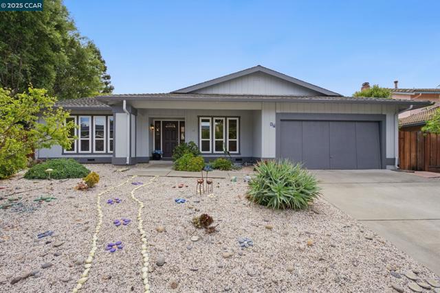 17 Bliss Ct., Pleasant Hill CA: https://media.crmls.org/mediaz/e14332c2-28ce-43cf-984a-e67861a67661.jpg