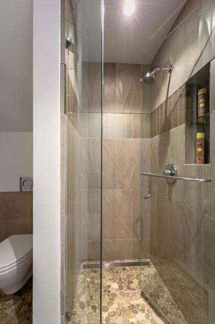 2601 E Cliff, Santa Cruz CA: https://media.crmls.org/mediaz/e1435aec-b561-4451-84ce-3dae9b05b2f9.jpg