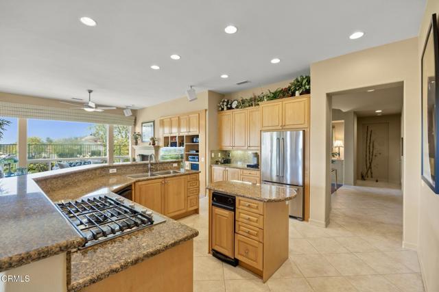 Detail Gallery Image 4 of 62 For 2903 Patina Ct, Camarillo,  CA 93010 - 4 Beds | 4/1 Baths