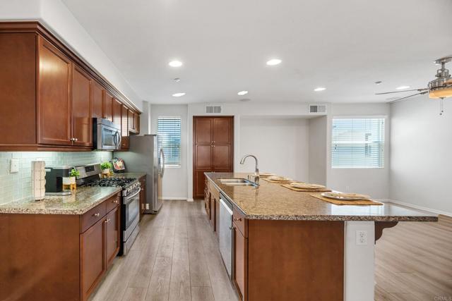 2454 Antlers Way, San Marcos CA: https://media.crmls.org/mediaz/e145c0cc-d62d-41ee-b254-d0cea9d0fe8c.jpg