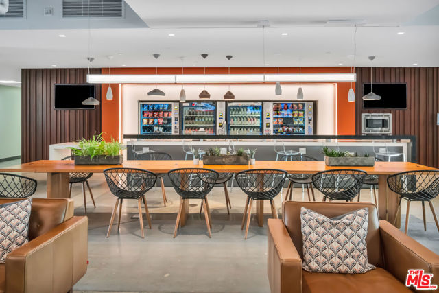  Commercial for Sale in El Segundo, California