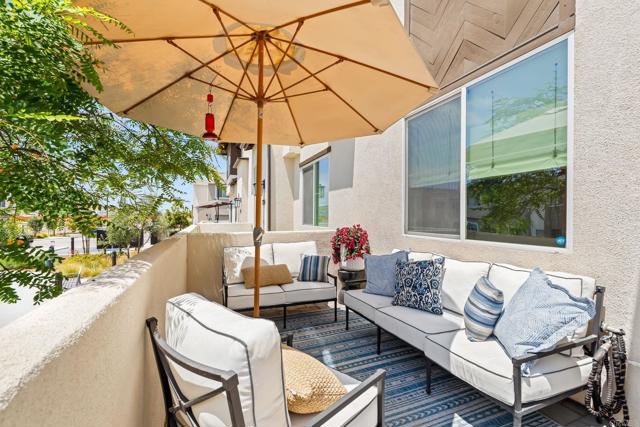 2199 Bluestone Circle, Chula Vista CA: https://media.crmls.org/mediaz/e1460b0c-3092-439c-8c22-73200a9c6054.jpg