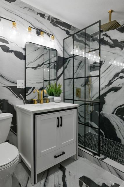 1560 Alturas Drive, Burlingame CA: https://media.crmls.org/mediaz/e1461b10-f301-45f7-9bf8-e89f0fb16273.jpg