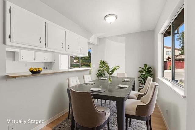 190 Ronan Avenue, Gilroy CA: https://media.crmls.org/mediaz/e1468ffa-2e49-4463-8291-8091d80382fe.jpg