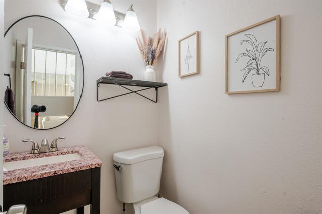 140 Rainier Ct, Chula Vista CA: https://media.crmls.org/mediaz/e146950f-53c9-4bc0-8fb4-be4cd75a8d1a.jpg