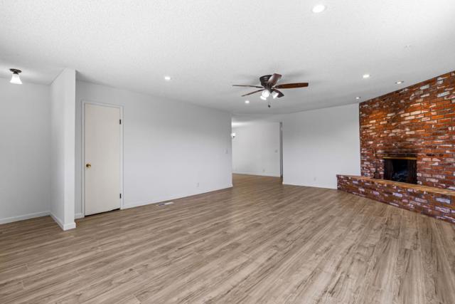 45 Crescent Drive, Watsonville CA: https://media.crmls.org/mediaz/e146e925-32fb-4dde-b23c-58b35d342040.jpg