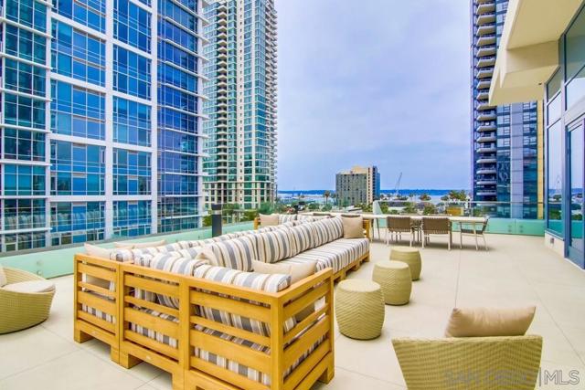 1388 Kettner Blvd, San Diego CA: https://media.crmls.org/mediaz/e146f4c7-a227-4a9a-b5a9-747e25eee044.jpg