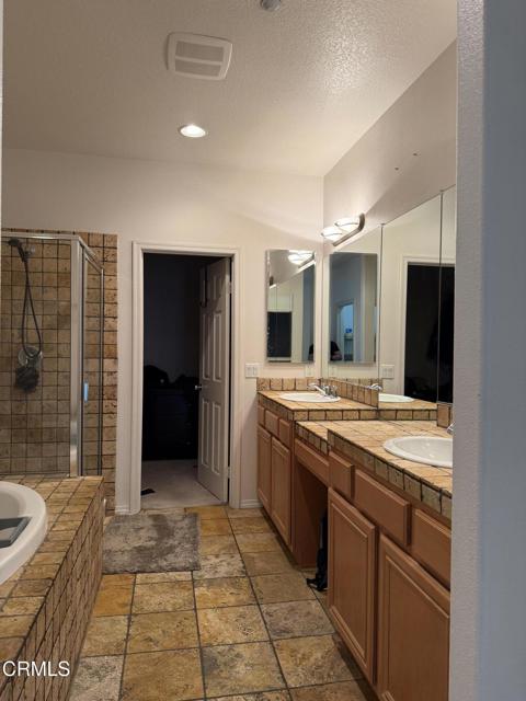 Detail Gallery Image 12 of 16 For 2671 Coral Gum Ln, Simi Valley,  CA 93065 - 4 Beds | 3 Baths