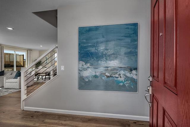 2201 Daisy Drive, Hollister CA: https://media.crmls.org/mediaz/e1488d78-5a98-4335-b279-d03256bb7b97.jpg