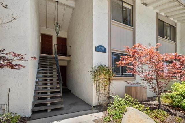 20780 4th Street, Saratoga CA: https://media.crmls.org/mediaz/e1497c9f-cbff-4168-89db-32919b5fdcb9.jpg