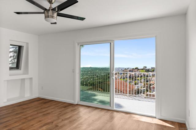 9811 Eucalyptus St, Spring Valley CA: https://media.crmls.org/mediaz/e14af1a0-5aae-4acc-af23-3bcafb4cfe2a.jpg