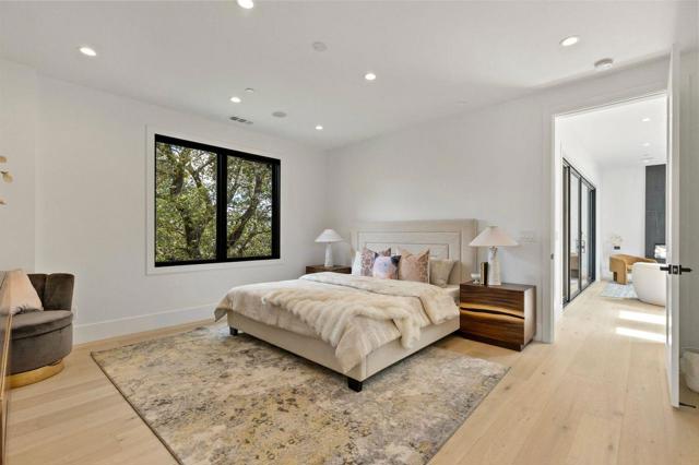 18061 Saratoga Los Gatos Road, Monte Sereno CA: https://media.crmls.org/mediaz/e14af3df-2426-4776-a846-95774765a2aa.jpg