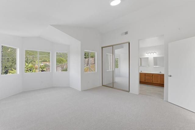 Detail Gallery Image 29 of 52 For 14493 Corte Lampara, San Diego,  CA 92129 - 3 Beds | 2/1 Baths