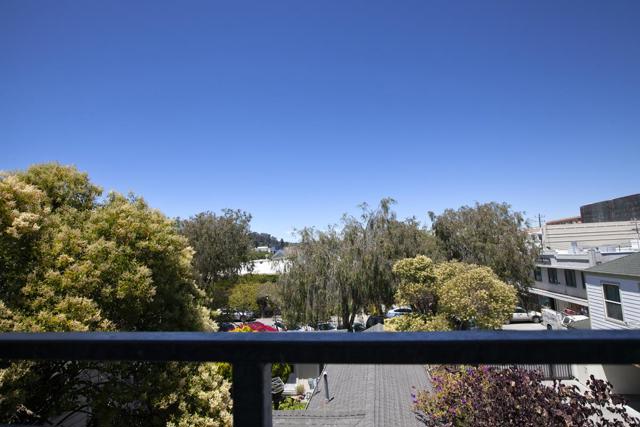 224 Laurel Street, Santa Cruz CA: https://media.crmls.org/mediaz/e14d724f-379d-4eea-8a26-d92b523cd824.jpg