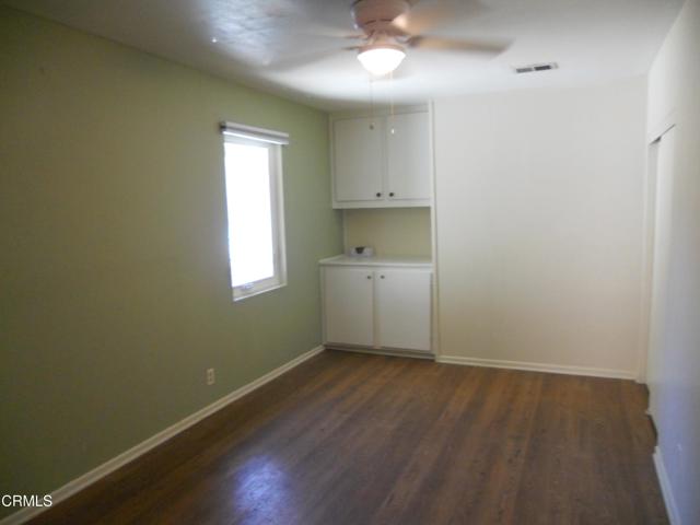 Detail Gallery Image 5 of 11 For 841 Valley Rd, Moorpark,  CA 93021 - 1 Beds | 1 Baths