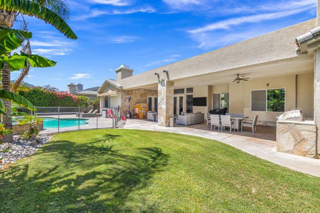 19 Sherwood Road, Rancho Mirage, CA 92270