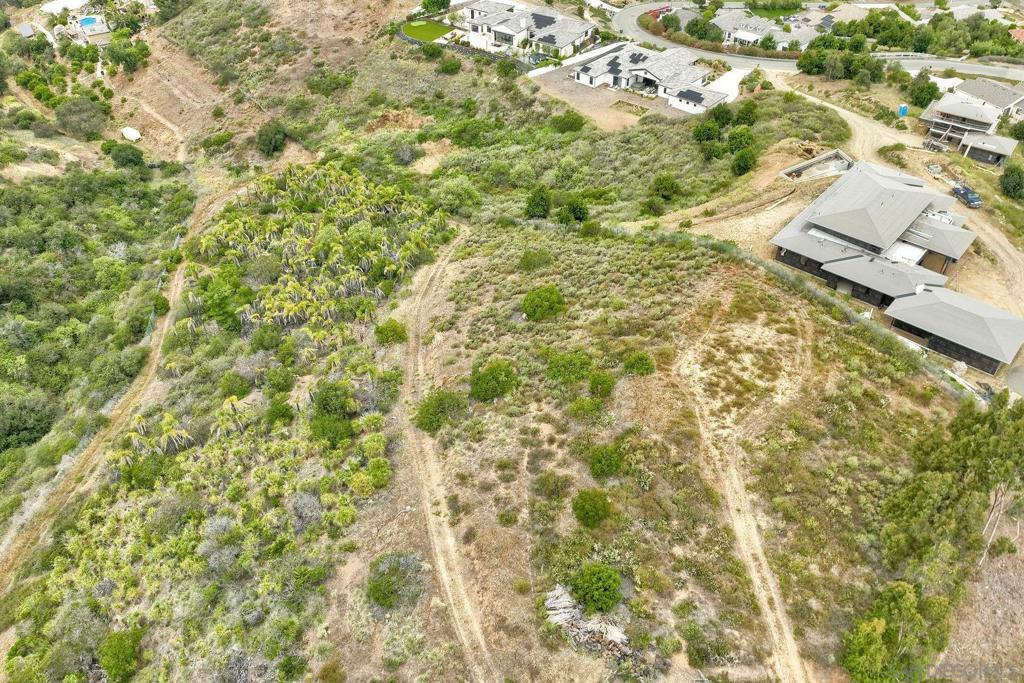 MLS #250029341SD image #22