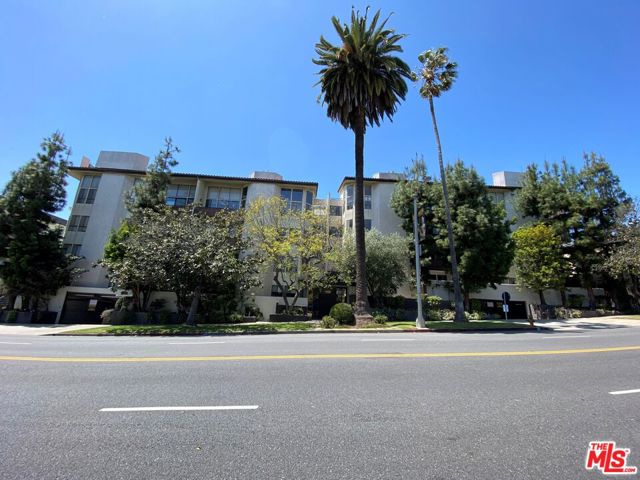 1277 S Beverly Glen Blvd #408, Los Angeles, CA 90024