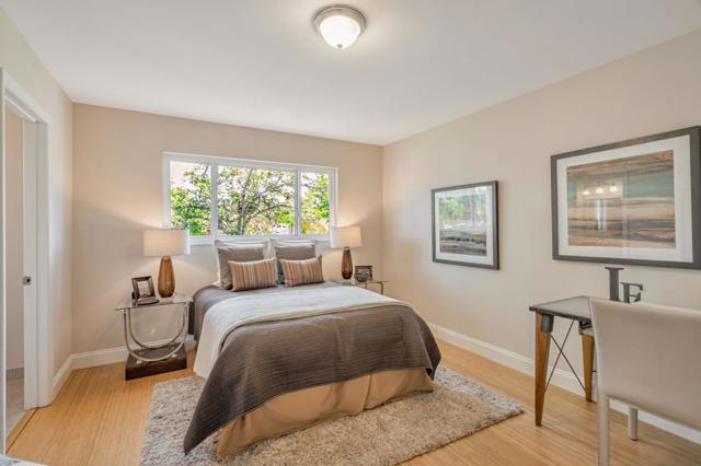 1728 Peartree Lane, Mountain View CA: https://media.crmls.org/mediaz/e1501be6-c5ad-4834-87bf-6ac85acdf3f3.jpg