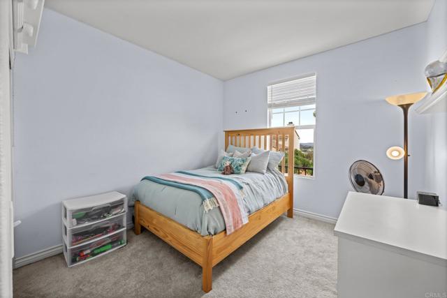 Detail Gallery Image 8 of 16 For 2935 Cliff Cir, Carlsbad,  CA 92010 - 4 Beds | 2/1 Baths