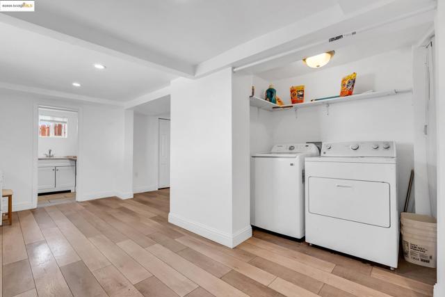 2350 W Shell Ave, Martinez CA: https://media.crmls.org/mediaz/e1517c9f-f536-4486-9540-dcf571e9ed5b.jpg