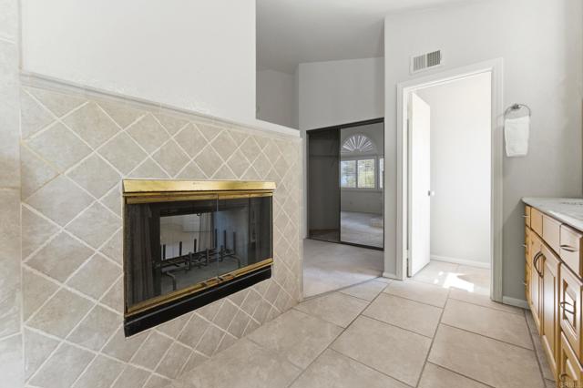 Image 31 of 57 For 12634 Intermezzo Way