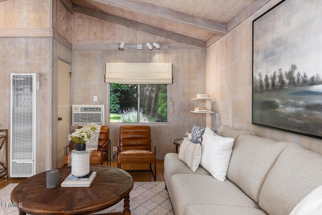 314 Arroyo Drive, South Pasadena CA: https://media.crmls.org/mediaz/e1546121-7e9a-4d29-982e-a4151164a740.jpg