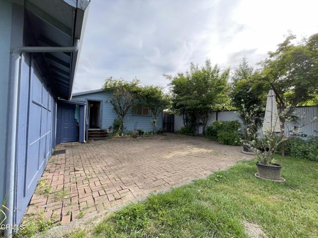 458 E San Francisco Avenue, Willits CA: https://media.crmls.org/mediaz/e1562017-f2ce-4f3f-bc43-9deb685b83f1.jpg