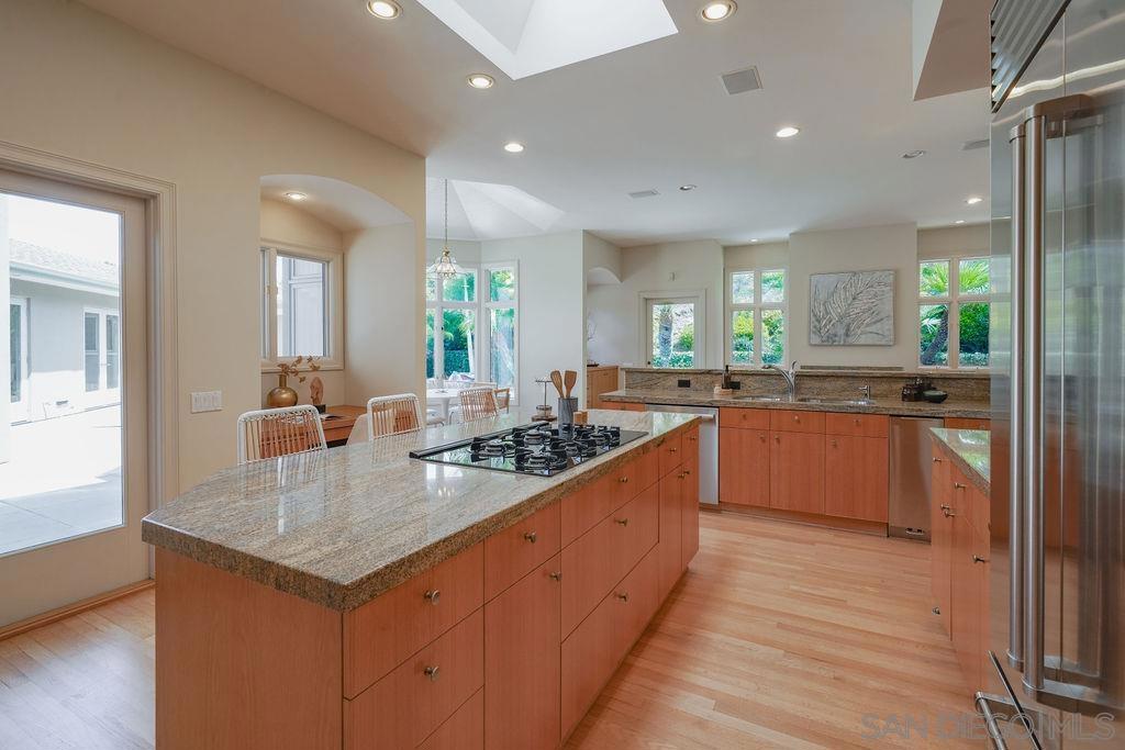 5931 La Jolla Corona - photo 10