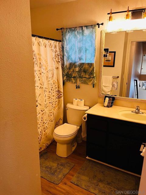 519 minnesota st, Fallbrook CA: https://media.crmls.org/mediaz/e1562f19-d54c-4b34-8d17-c1658a5c2b58.jpg