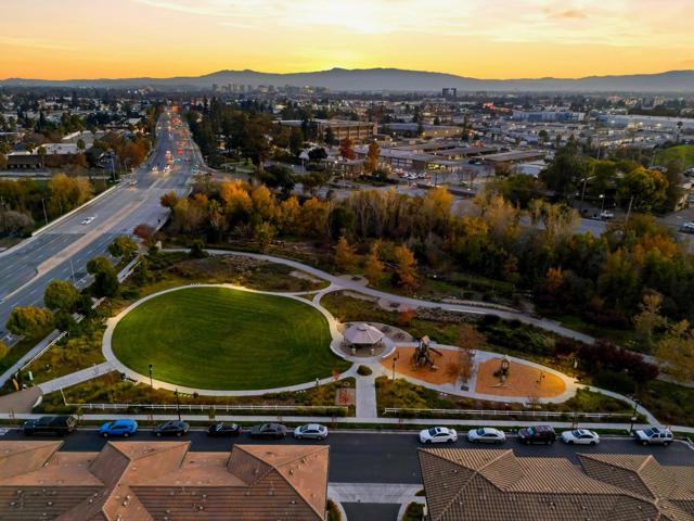 1057 Foxglove Place, San Jose CA: https://media.crmls.org/mediaz/e1564319-62ff-43bd-829c-6a977dbf5e86.jpg