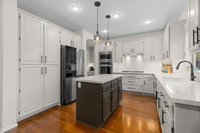 Image 9 of 31 For 7256 Caribou Ct