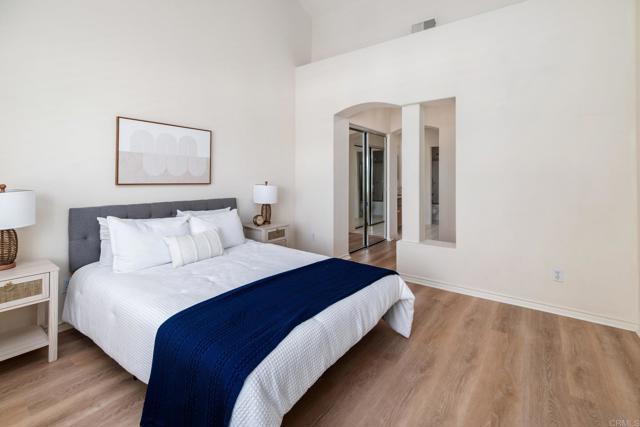 1860 Matin Circle, San Marcos CA: https://media.crmls.org/mediaz/e158b2bd-693e-4bdb-a795-723902434ab9.jpg