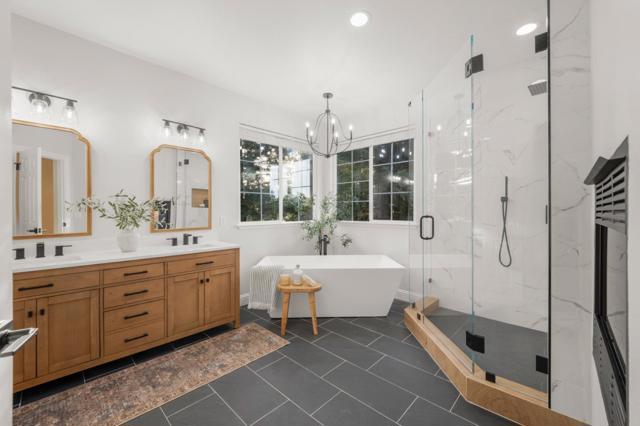 2360 Sunflower Circle, Gilroy CA: https://media.crmls.org/mediaz/e159b5ce-73f5-46ef-96dc-050208aa641a.jpg