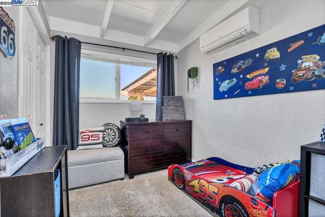 1941 Eden Plains Rd, Brentwood CA: https://media.crmls.org/mediaz/e15b9c5d-6eda-4acb-a162-90ee1b6ed118.jpg