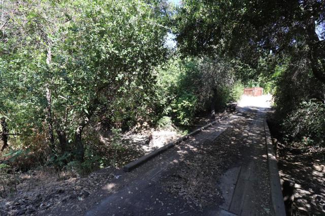 47860 SAN FELIPE Road, San Jose CA: https://media.crmls.org/mediaz/e15c16f5-90f0-41c4-86c7-e875922bcaf0.jpg