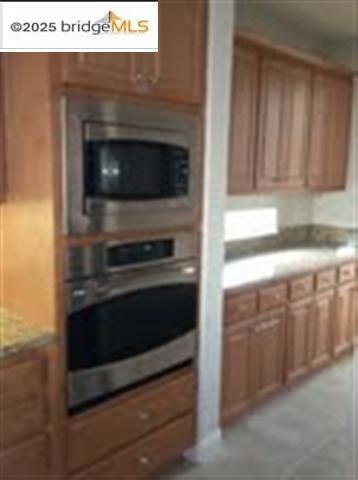 86 BOTTLEBRUSH CT, Oakley CA: https://media.crmls.org/mediaz/e15c4987-a251-473d-ae79-bd2660abb29c.jpg