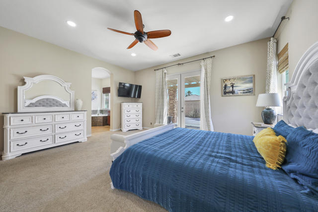 57730 Cantata Drive, La Quinta CA: https://media.crmls.org/mediaz/e15d1fa5-8ef6-48a6-b0f7-4f4ca66a835c.jpg