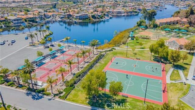 29795 Eagle Point Drive, Canyon Lake CA: https://media.crmls.org/mediaz/e15d2b91-6f3a-4acc-9add-5fbc14d3855c.jpg