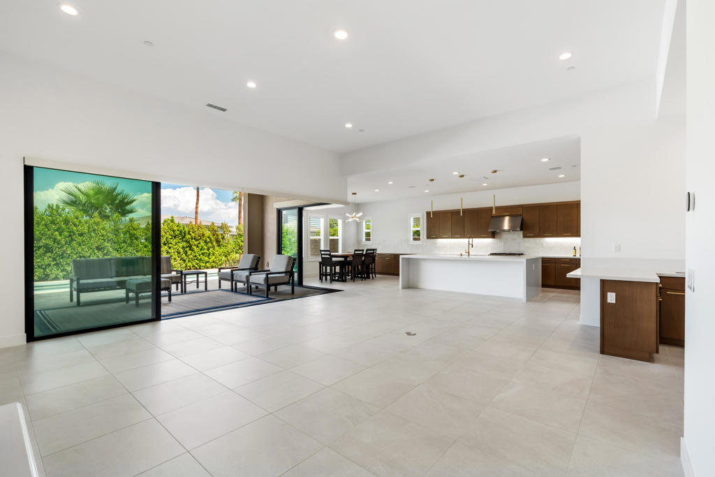 MLS #219134608DA image #7