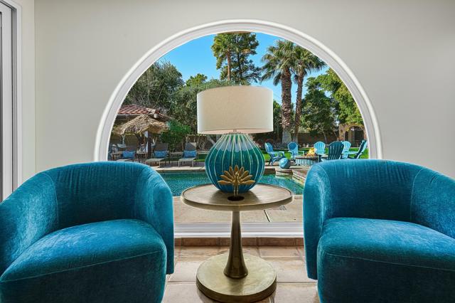 2525 N Farrell Drive, Palm Springs CA: https://media.crmls.org/mediaz/e15d6bfb-5663-44e1-842c-55f1854efa44.jpg